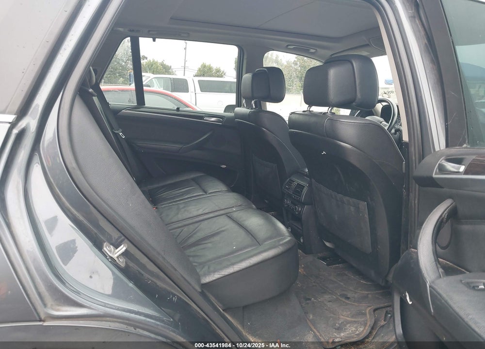 2013 BMW X5 XDRIVE35I/XDRIVE35I PREMIUM/XDRIVE35I SPORT ACTIVITY VIN: 5UXZV4C52D0B10983