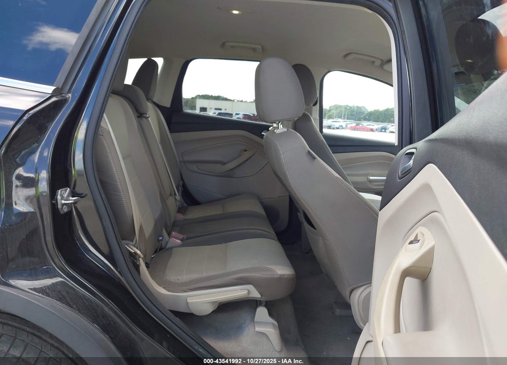 2015 FORD ESCAPE SE VIN: 1FMCU0G73FUC01313