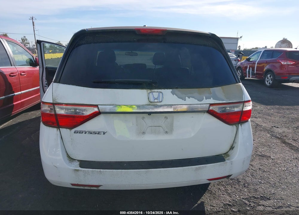 2011 HONDA ODYSSEY EX-L VIN: 5FNRL5H62BB026544