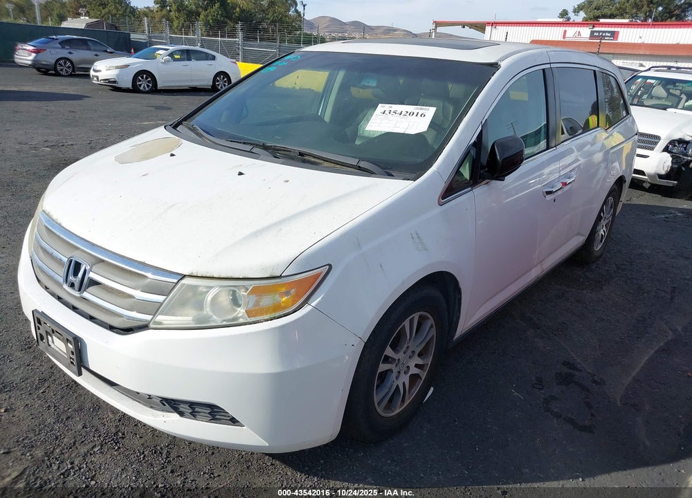 2011 HONDA ODYSSEY EX-L VIN: 5FNRL5H62BB026544