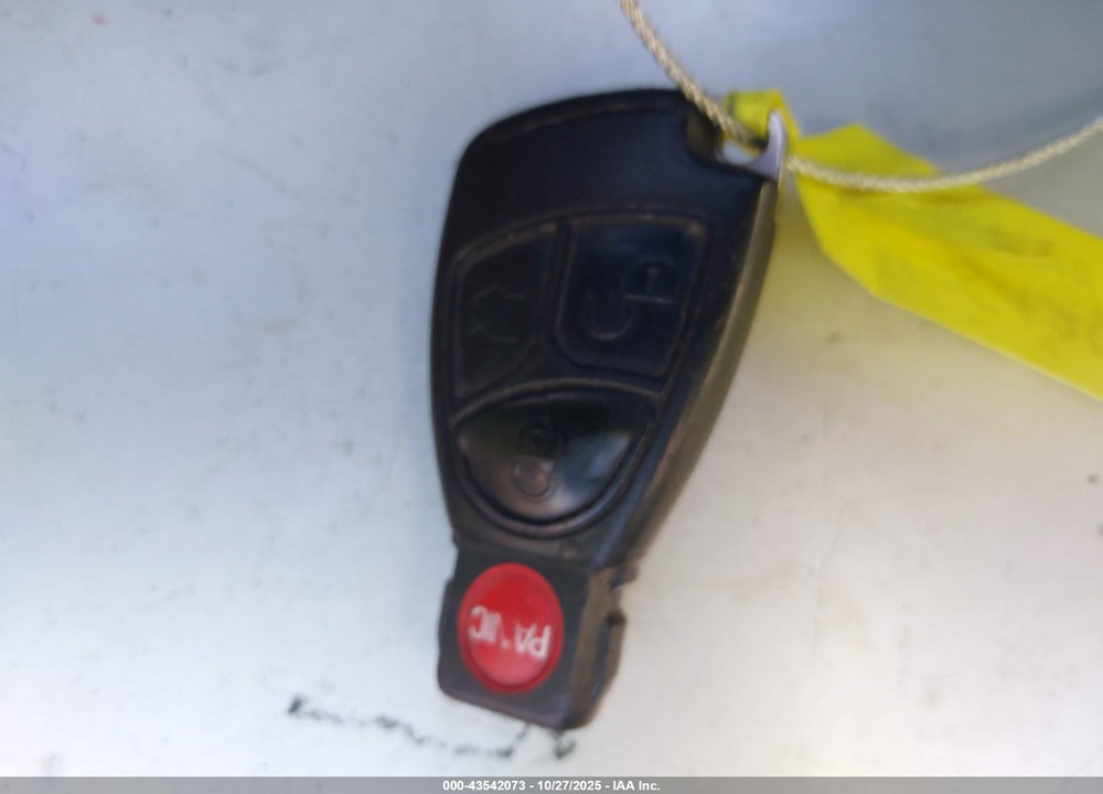 2005 MERCEDES-BENZ E 320 VIN: WDBUF65J95A680937