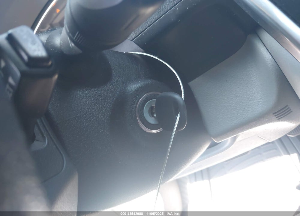 2016 TOYOTA CAMRY VIN: 4T4BF1FK9GR541414