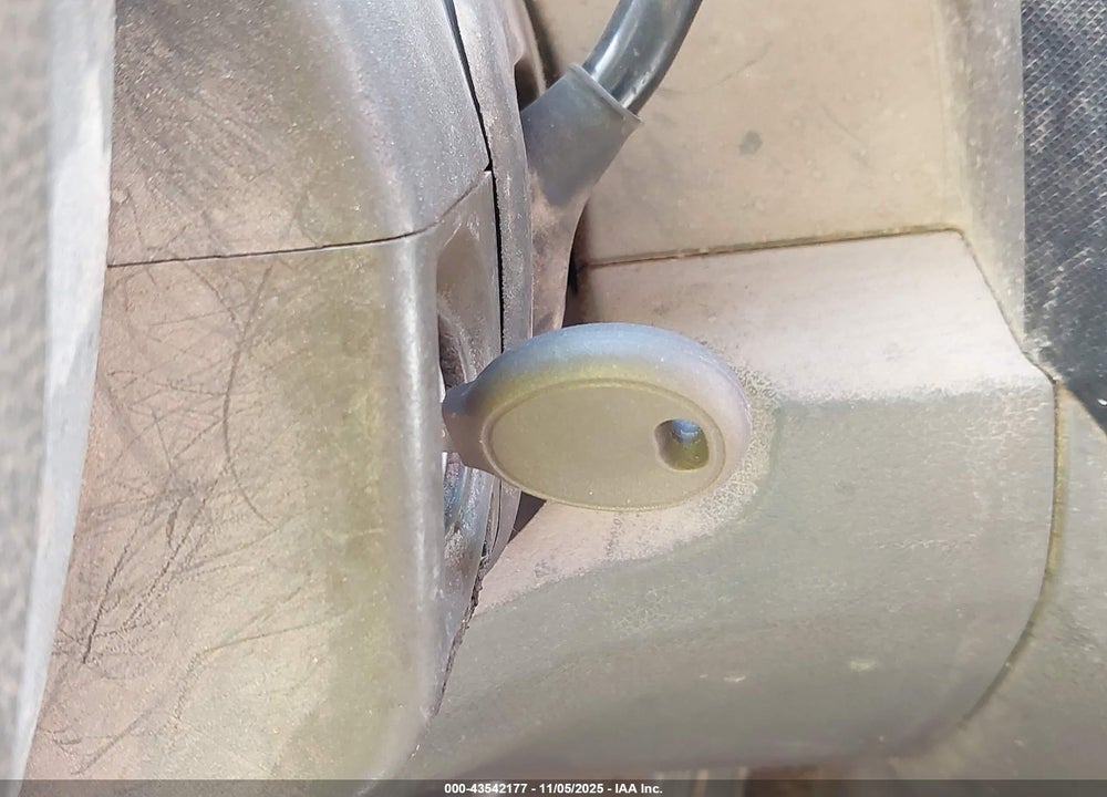 2007 DODGE RAM 1500 SLT VIN: 1D7HA18PX7J621568