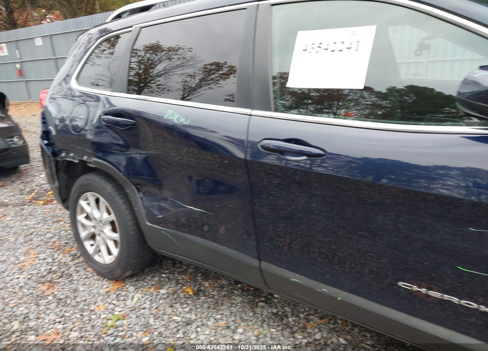 2015 JEEP CHEROKEE LATITUDE VIN: 1C4PJMCBXFW744341