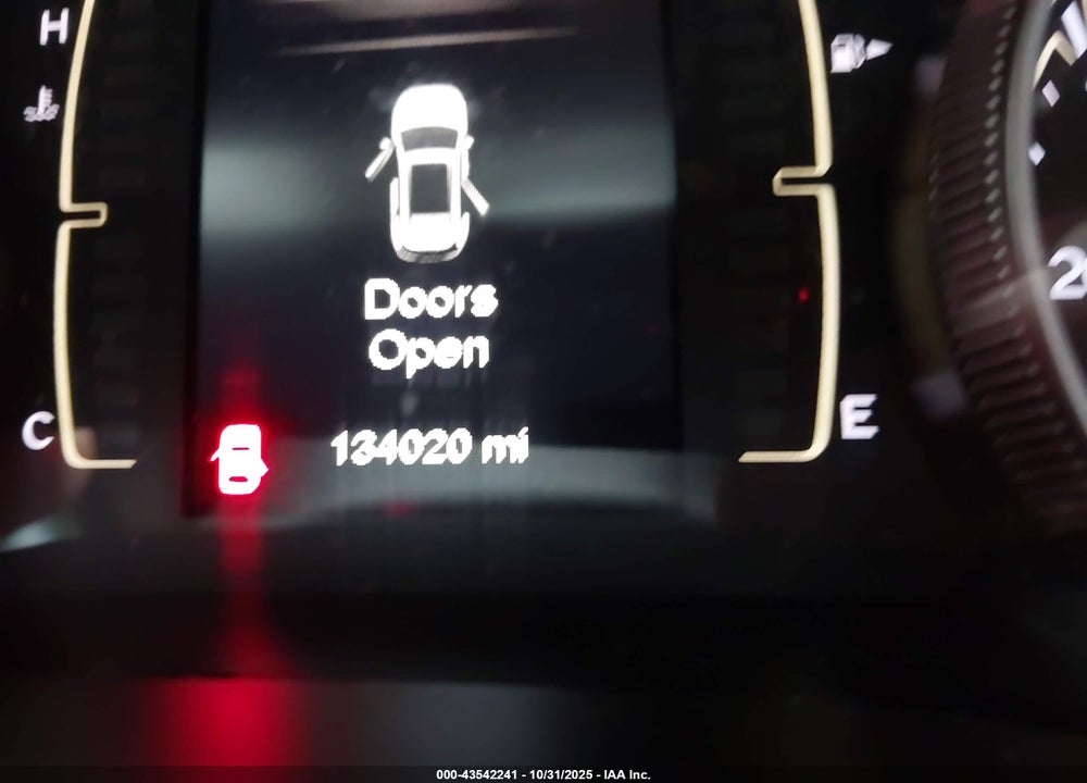 2015 JEEP CHEROKEE LATITUDE VIN: 1C4PJMCBXFW744341