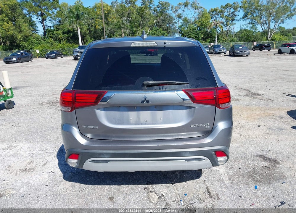 2019 MITSUBISHI OUTLANDER SE VIN: JA4AD3A37KZ006566