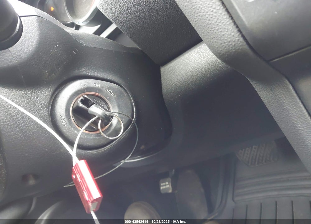 2013 NISSAN ROGUE SV VIN: JN8AS5MV1DW115392