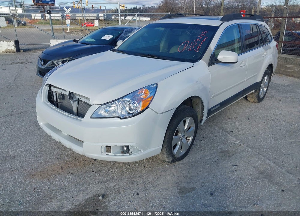 2012 SUBARU OUTBACK 2.5I LIMITED VIN: 4S4BRBKC1C3264523