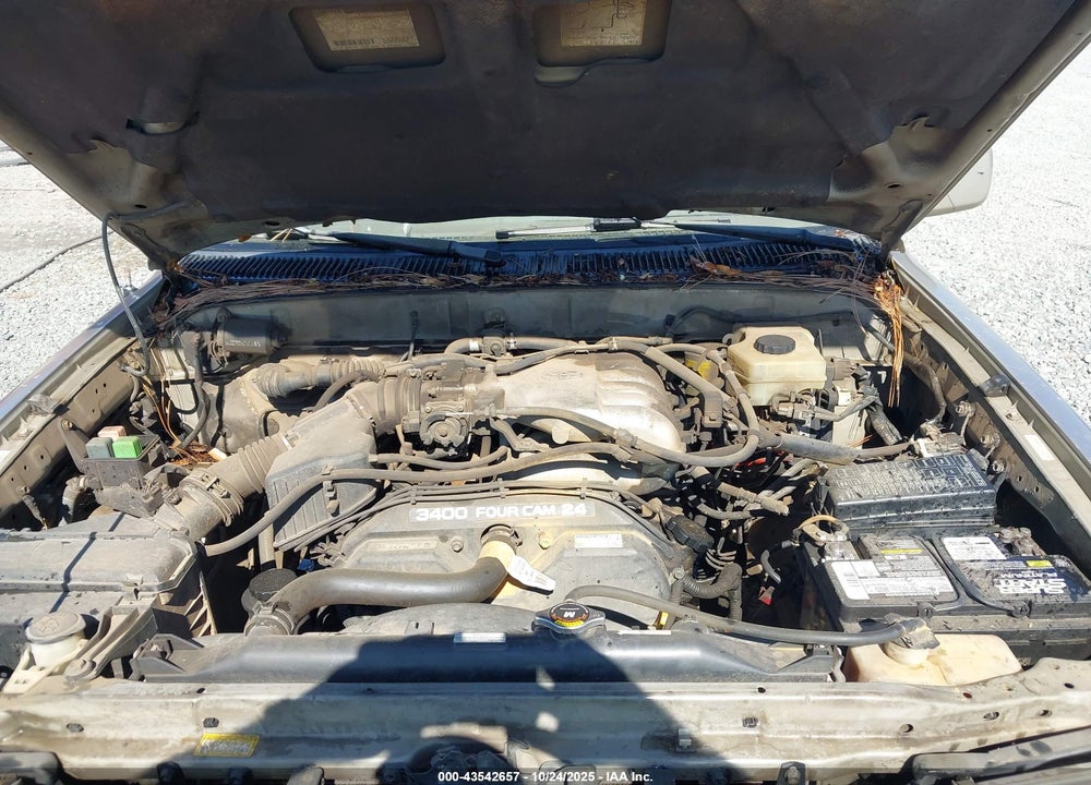 2002 TOYOTA 4RUNNER SR5 V6 VIN: JT3GN86R720220859