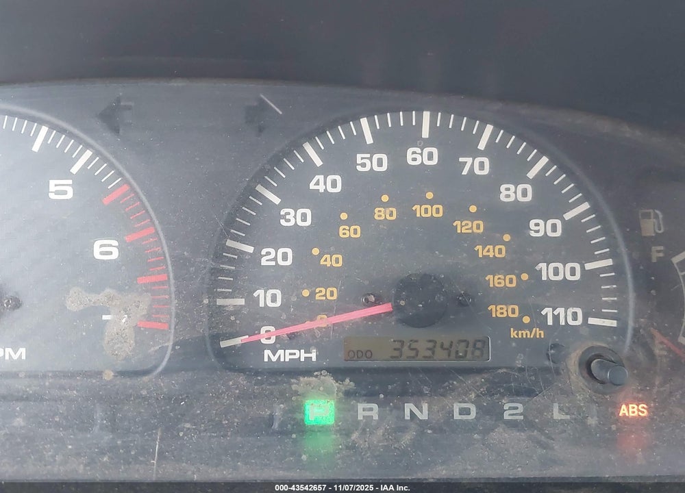 2002 TOYOTA 4RUNNER SR5 V6 VIN: JT3GN86R720220859