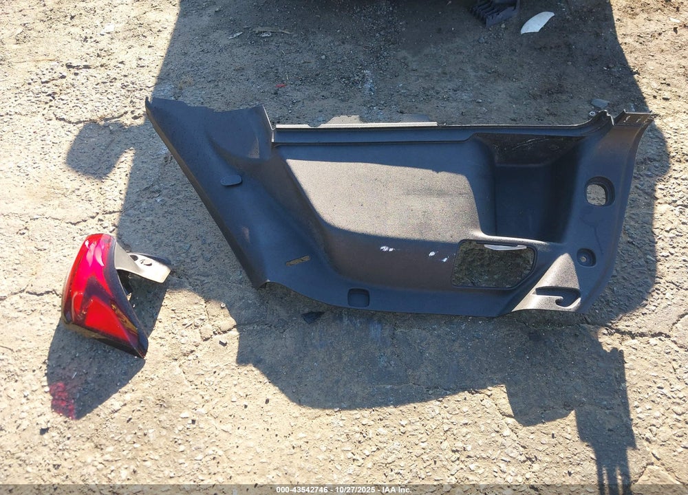 2022 CHEVROLET EQUINOX VIN: 2GNAXWEV0N6106459