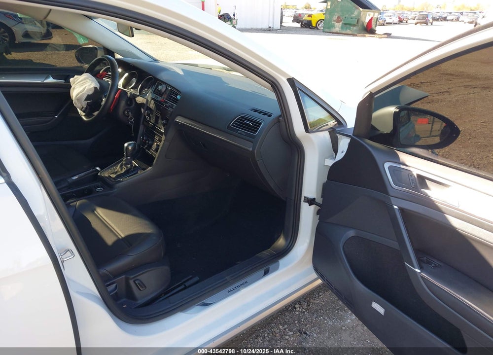2018 VOLKSWAGEN GOLF ALLTRACK TSI S/TSI SE/TSI SEL VIN: 3VWH17AU9JM756870