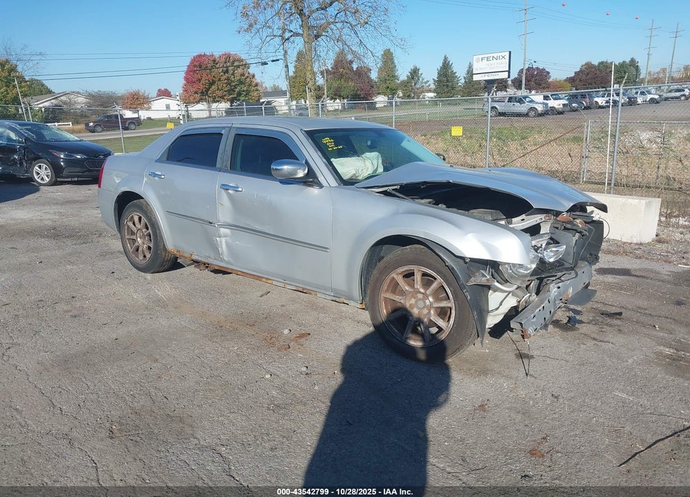 2010 CHRYSLER 300 LIMITED VIN: 2C3CA3CV7AH324440