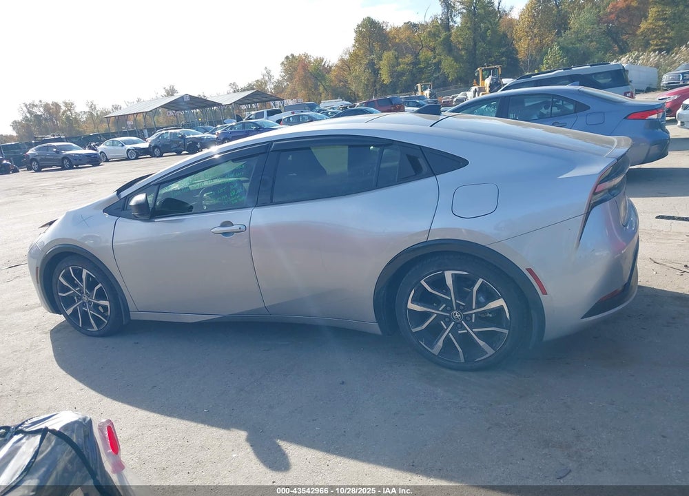 2024 TOYOTA PRIUS PRIME XSE VIN: JTDACACU1R3038252