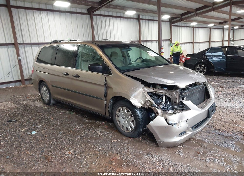 2006 HONDA ODYSSEY LX VIN: 5FNRL38256B106136