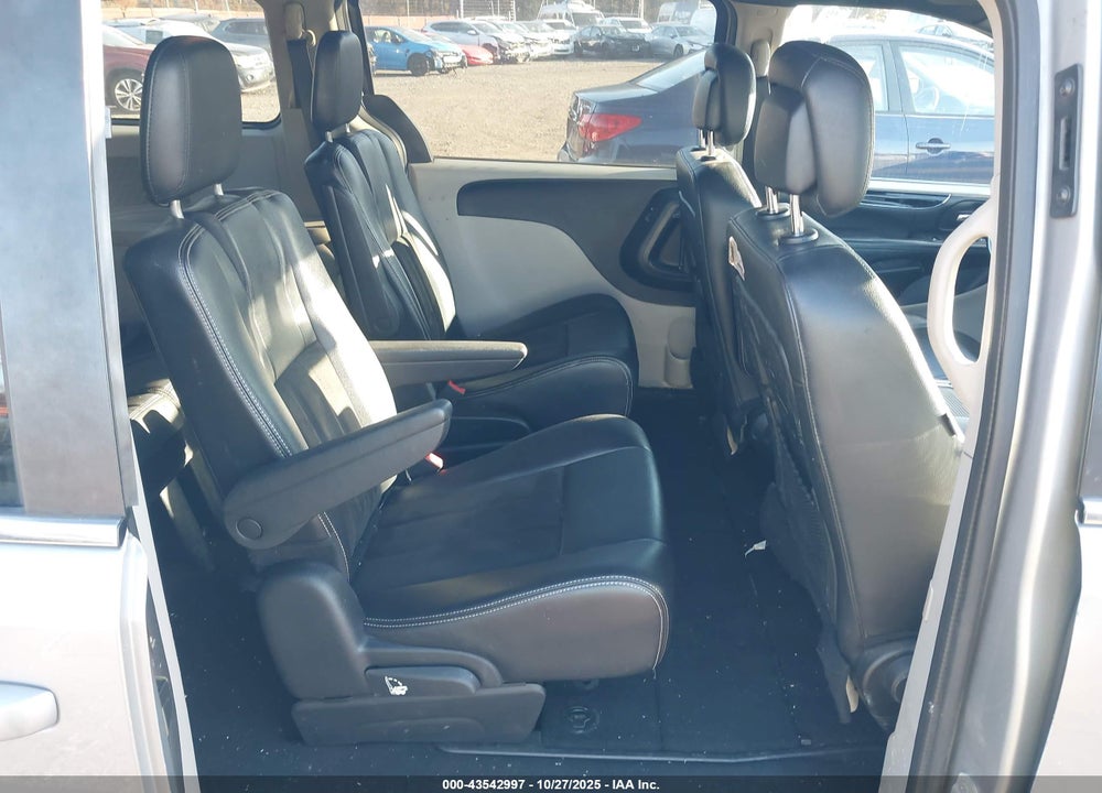 2019 DODGE GRAND CARAVAN SXT VIN: 2C4RDGCG7KR519066