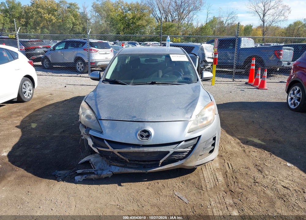 2011 MAZDA 3 I SPORT VIN: JM1BL1UF5B1453211