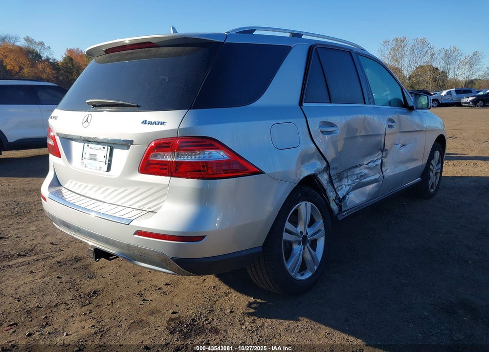 2015 MERCEDES-BENZ ML 350 4MATIC VIN: 4JGDA5HB1FA507747