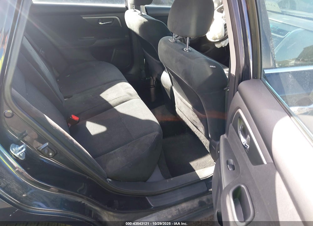 2015 NISSAN ALTIMA 2.5 S VIN: 1N4AL3AP1FC223069