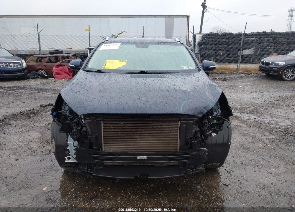2018 KIA SORENTO 3.3L LX VIN: 5XYPG4A58JG352105