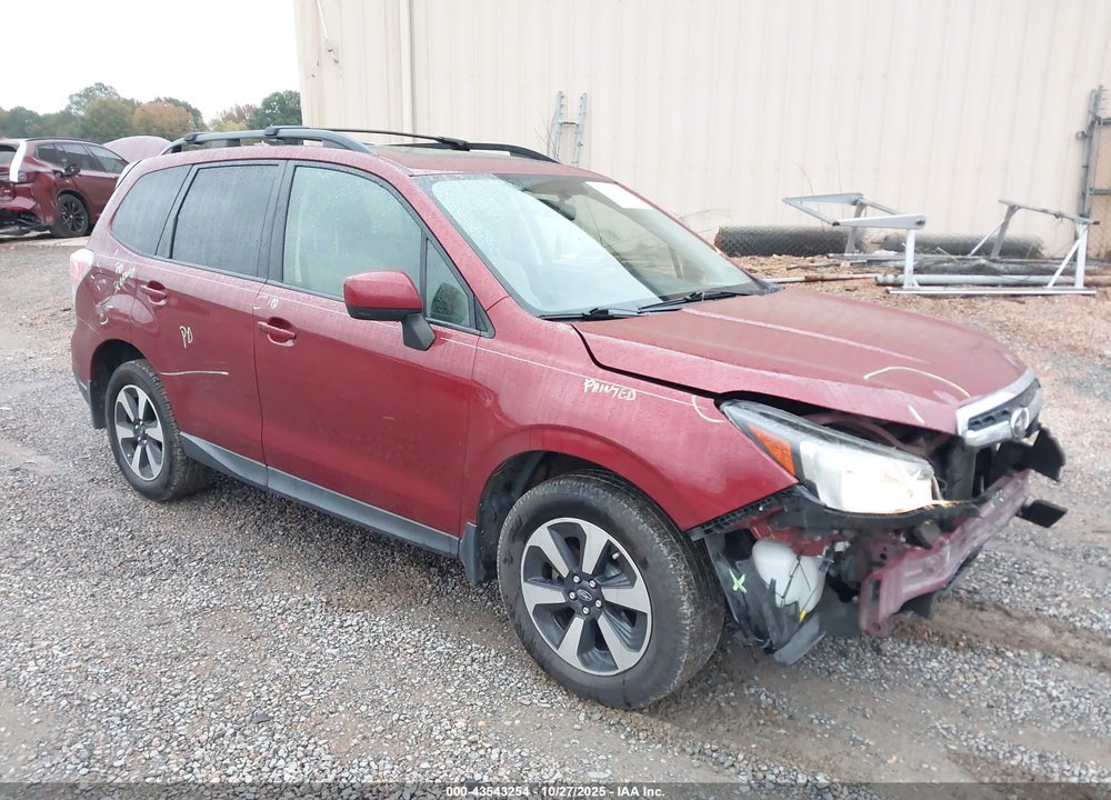 2018 SUBARU FORESTER 2.5I PREMIUM VIN: JF2SJAEC2JH523071