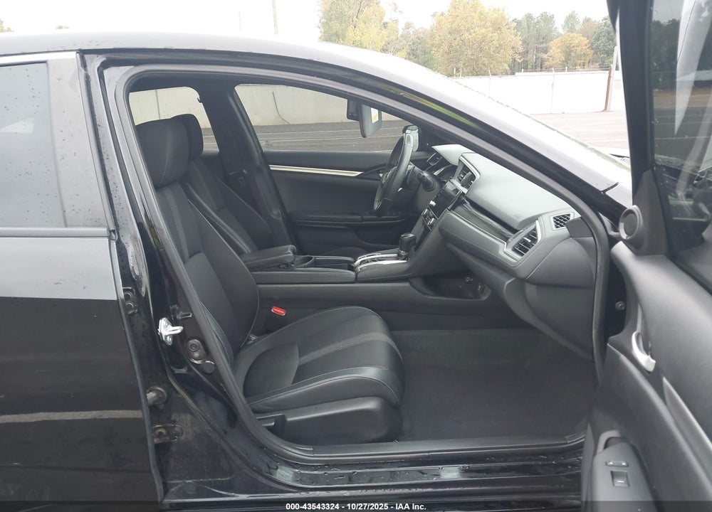 2021 HONDA CIVIC SPORT VIN: 2HGFC2F87MH557680