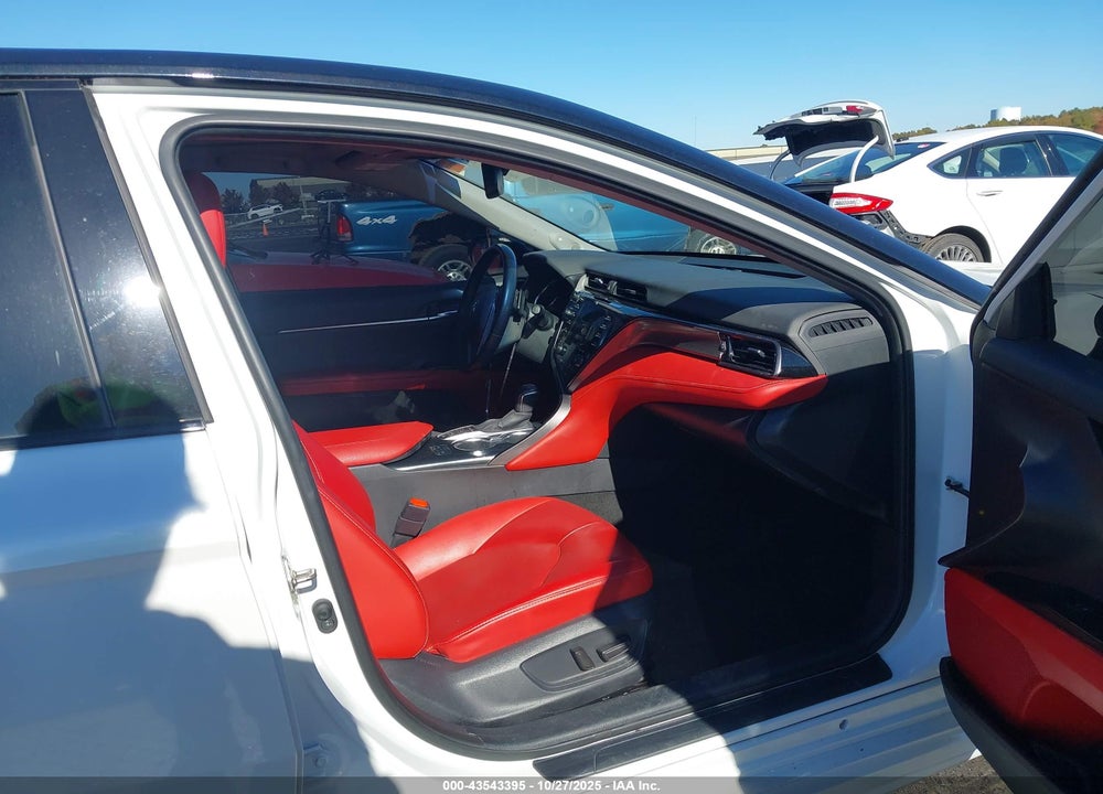 2020 TOYOTA CAMRY VIN: 4T1K61AK7LU320213