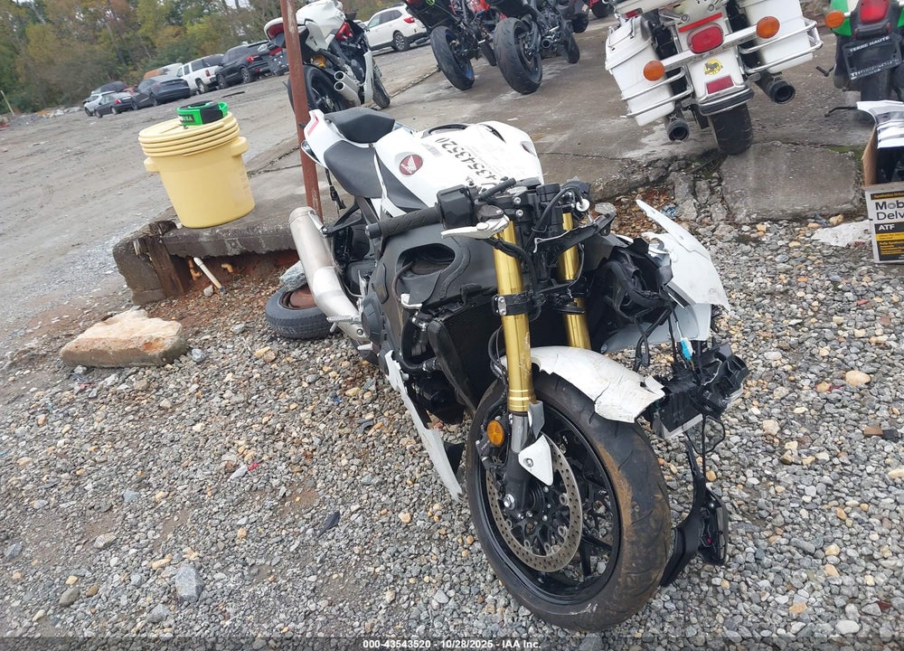 2025 HONDA CBR1000 RR VIN: JH2SC7716SK800355