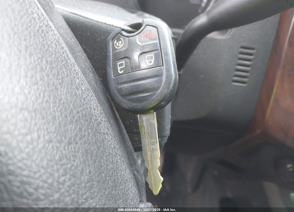 2013 FORD F-250 LARIAT VIN: 1FT7W2BT6DEA02733