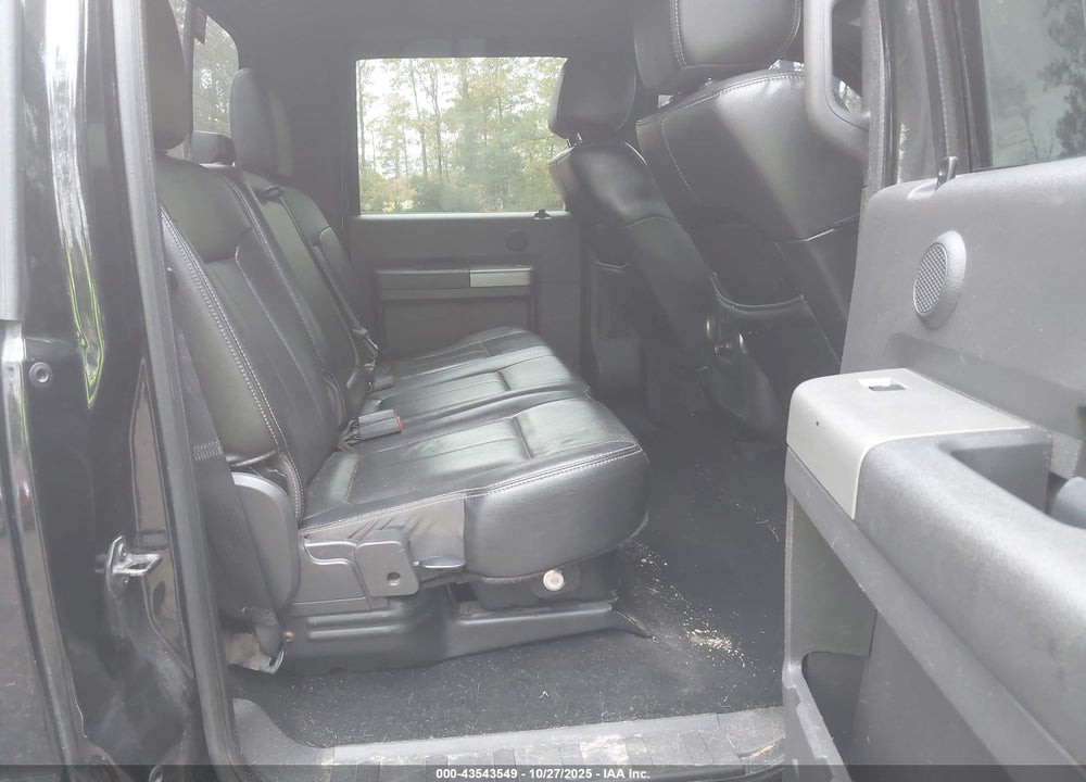 2013 FORD F-250 LARIAT VIN: 1FT7W2BT6DEA02733