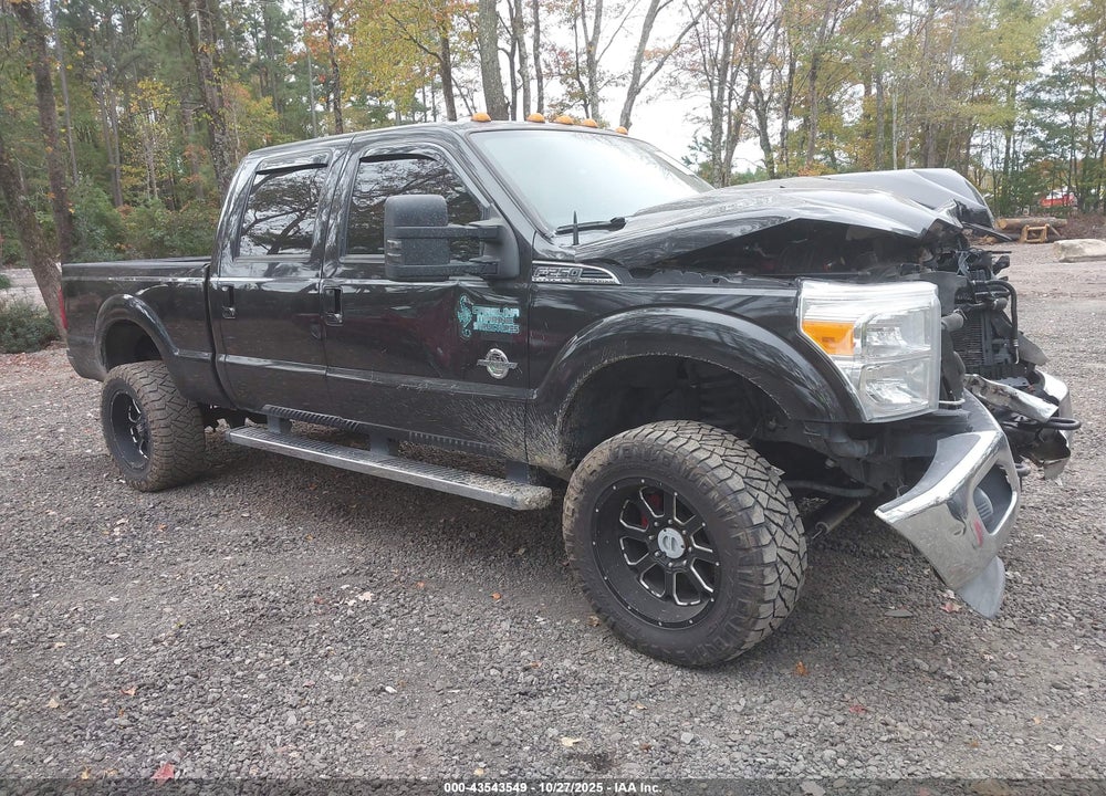 2013 FORD F-250 LARIAT VIN: 1FT7W2BT6DEA02733