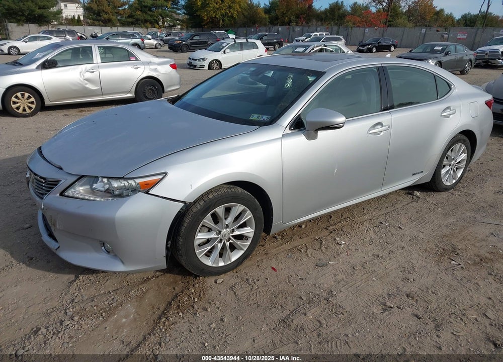 2014 LEXUS ES 300H VIN: JTHBW1GG7E2048203
