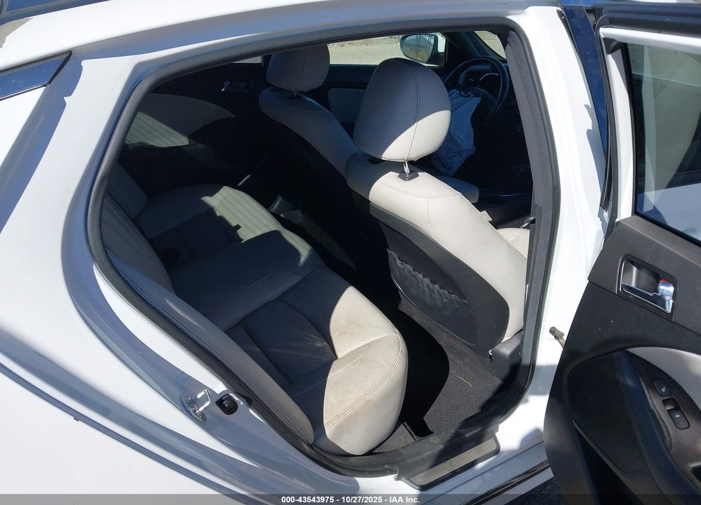 2013 KIA OPTIMA SX VIN: 5XXGR4A65DG222228