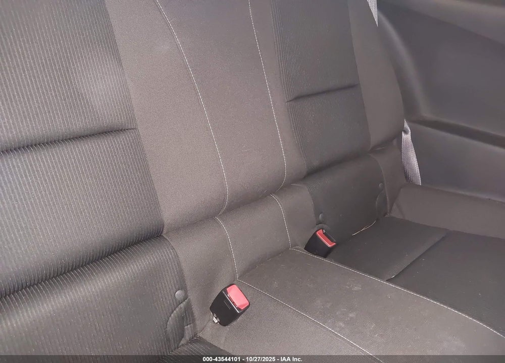 2015 CHEVROLET CAMARO 1LT VIN: 2G1FD1E3XF9301101