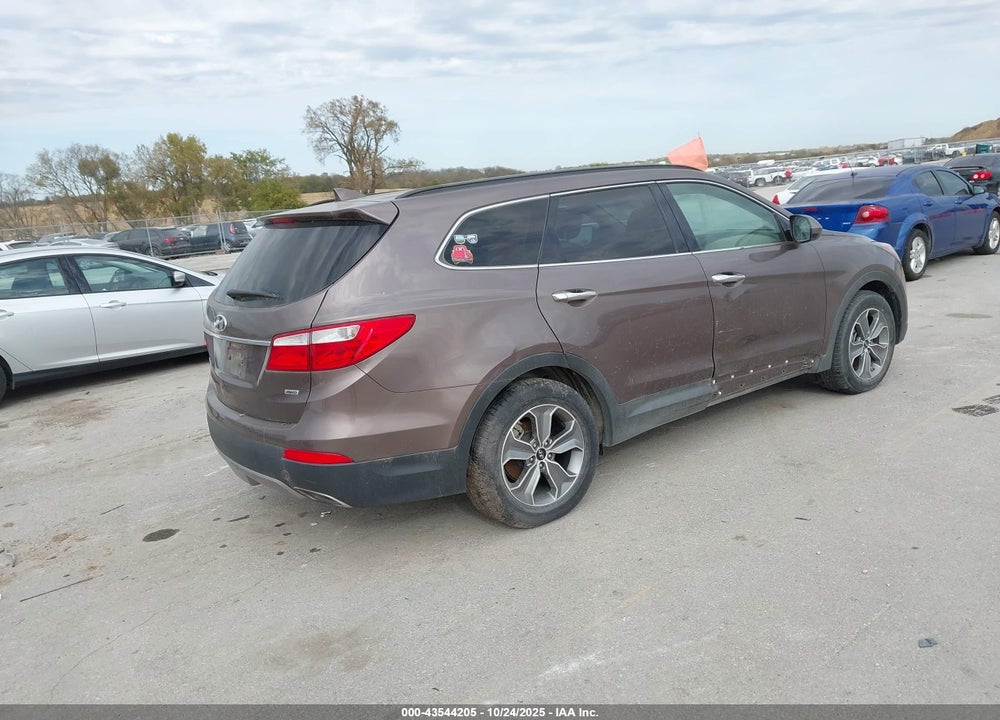 2015 HYUNDAI SANTA FE GLS VIN: KM8SMDHF4FU103061