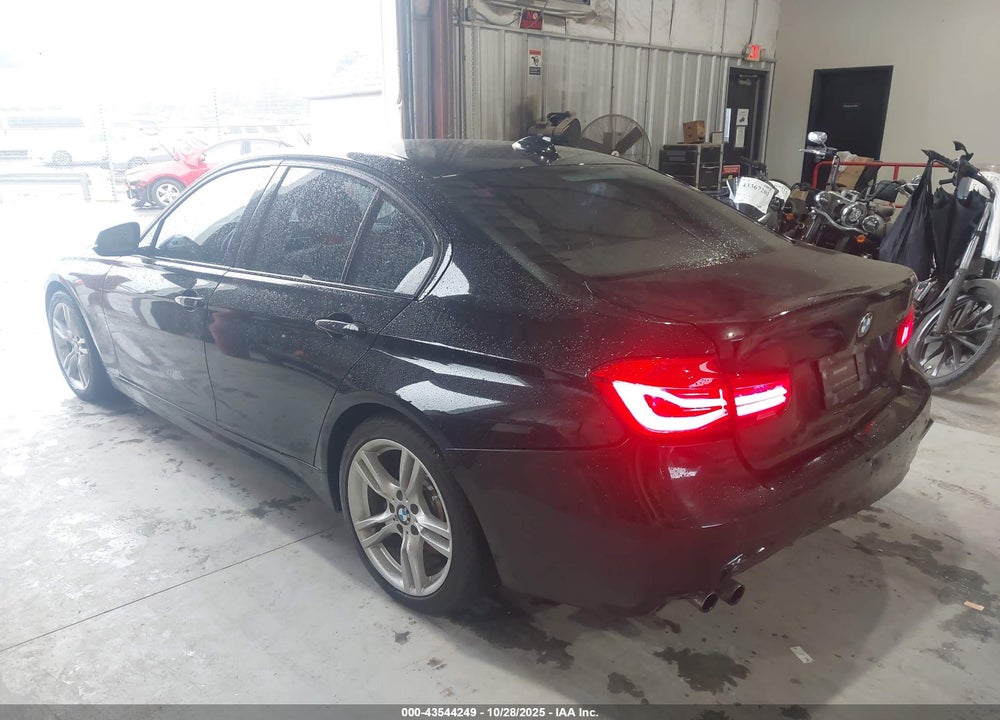 2016 BMW 3 SERIES VIN: WBA8E9G54GNT47027