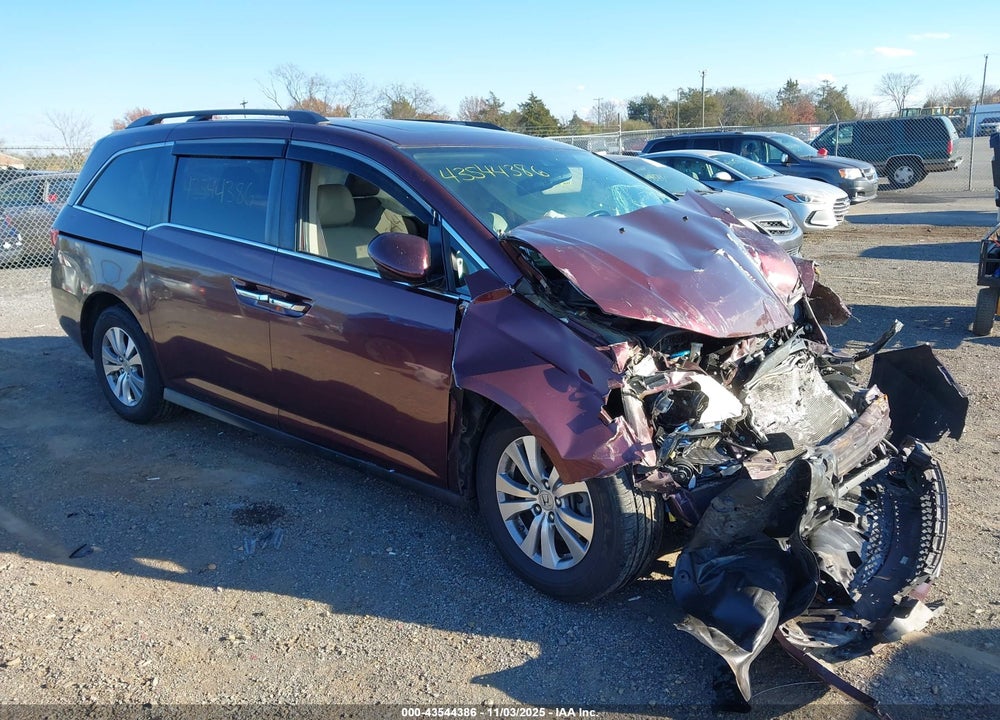 2015 HONDA ODYSSEY EX-L VIN: 5FNRL5H62FB100924