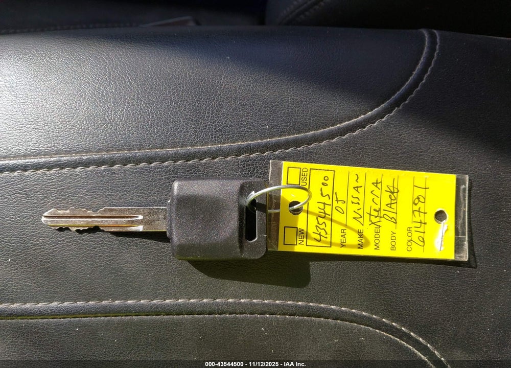 2005 NISSAN XTERRA SE VIN: 5N1AN08U15C614781