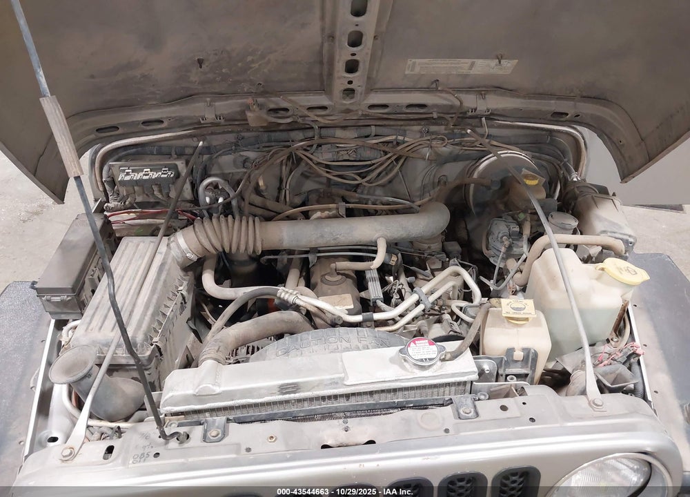 2002 JEEP WRANGLER X VIN: 1J4FA39S02P716530