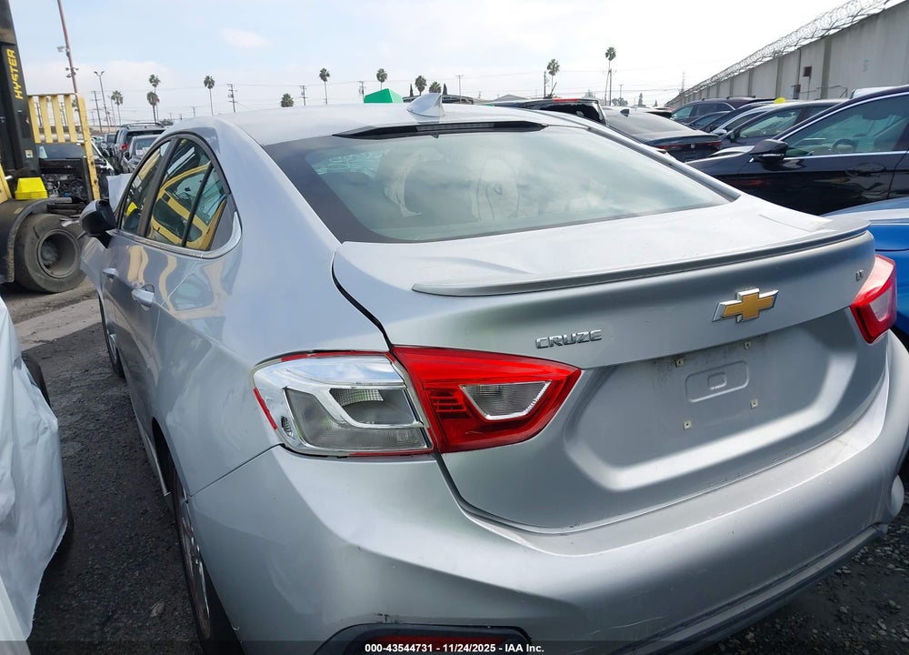 2017 CHEVROLET CRUZE LT AUTO VIN: 1G1BE5SM6H7257568