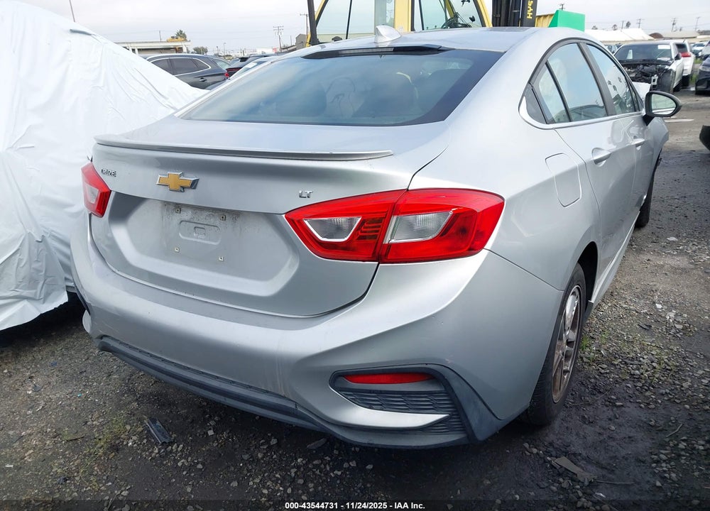 2017 CHEVROLET CRUZE LT AUTO VIN: 1G1BE5SM6H7257568