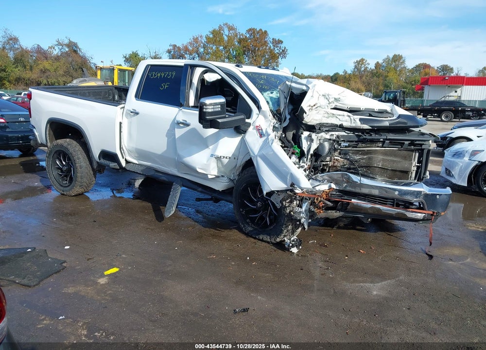 2020 CHEVROLET SILVERADO 2500HD 4WD  STANDARD BED LTZ VIN: 1GC4YPEY9LF338628