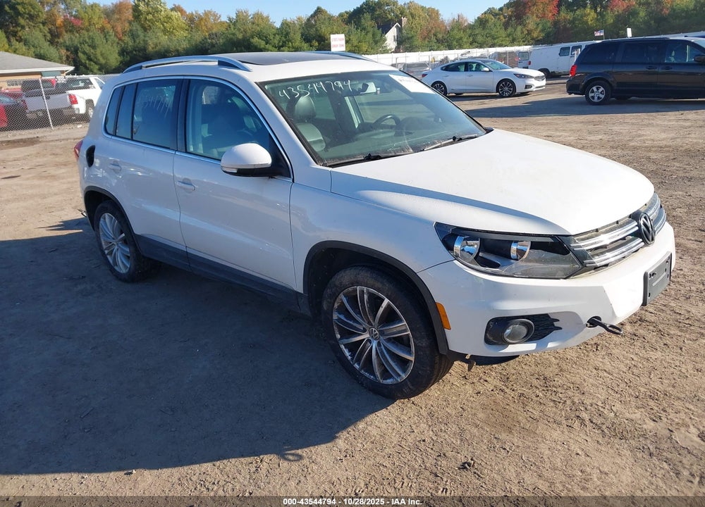 2012 VOLKSWAGEN TIGUAN SE VIN: WVGBV7AX4CW564732
