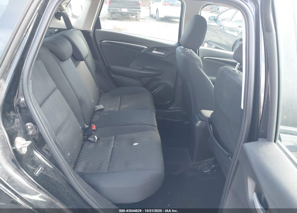 2018 HONDA FIT VIN: 3HGGK5H88JM718671