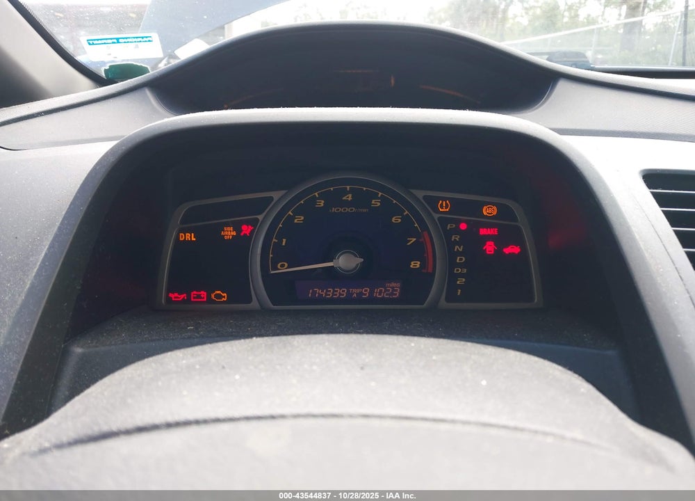 2011 HONDA CIVIC VIN: 19XFA1F66BE009885