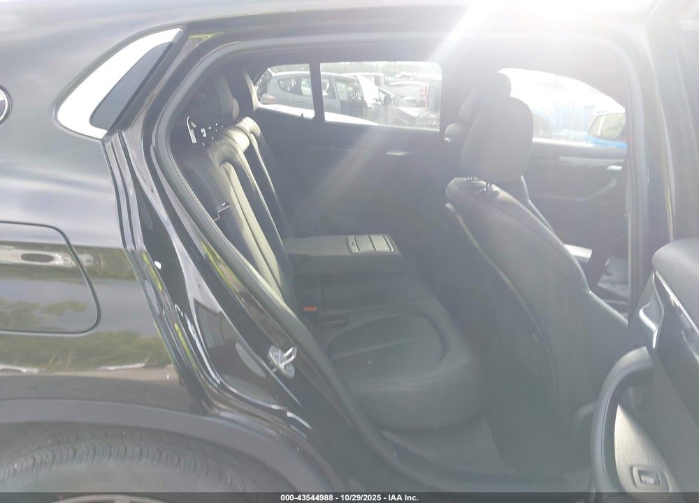 2020 BMW X2 XDRIVE28I VIN: WBXYJ1C03L5P80426
