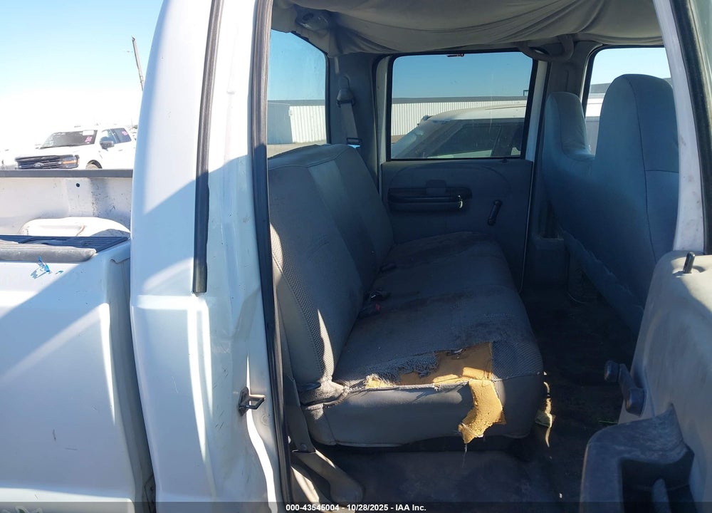 2007 FORD F-250 VIN: 1FTSW20517EA26215