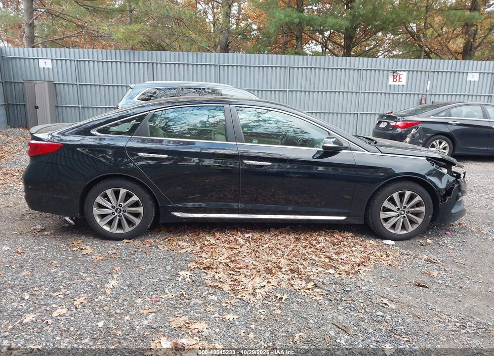 2015 HYUNDAI SONATA SPORT VIN: 5NPE34AF8FH051801