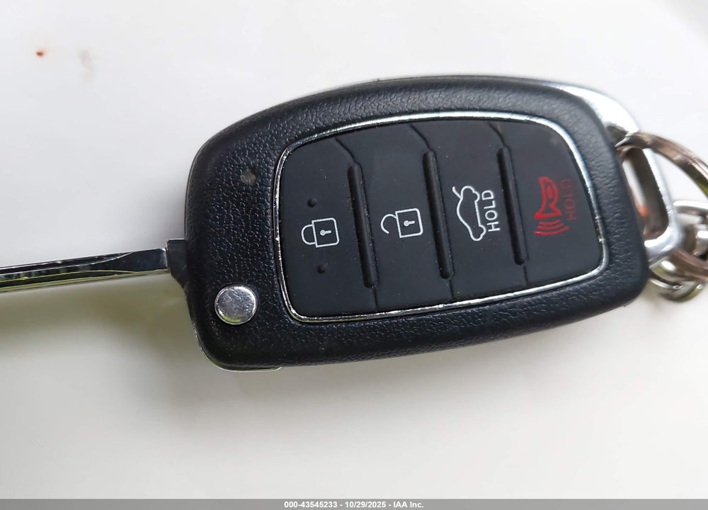 2015 HYUNDAI SONATA SPORT VIN: 5NPE34AF8FH051801