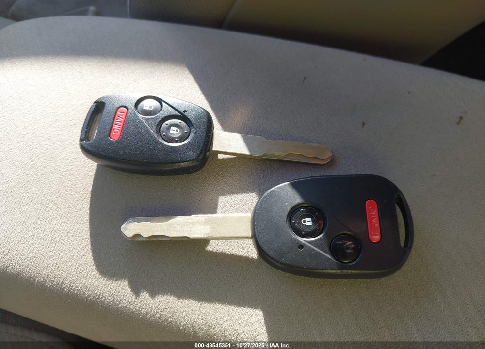 2010 HONDA CIVIC LX VIN: 2HGFA1F56AH587495